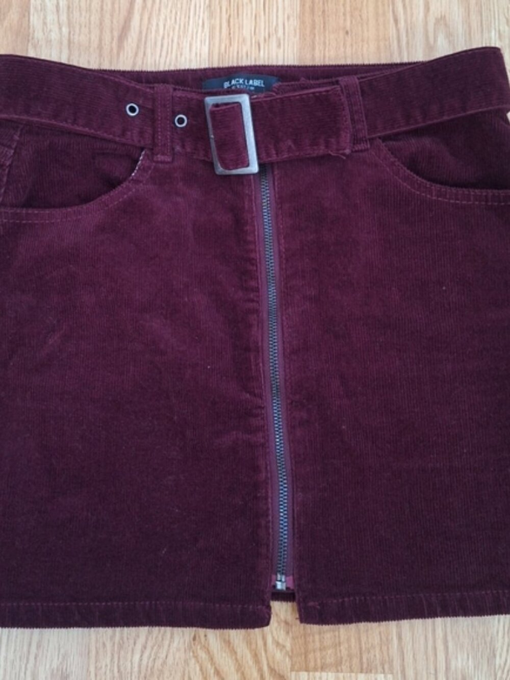 Black label Cest Toi Burgundy corduroy mini  skirt Medium academia preppy